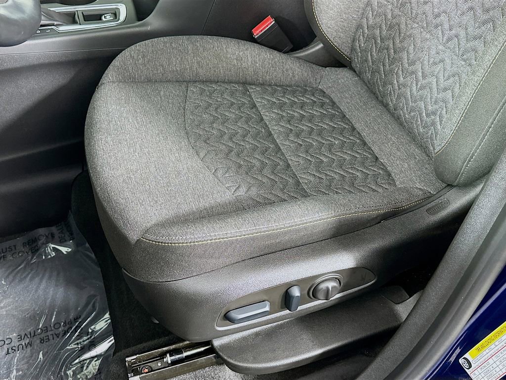 Used 2023 Chevrolet Equinox LT image 27