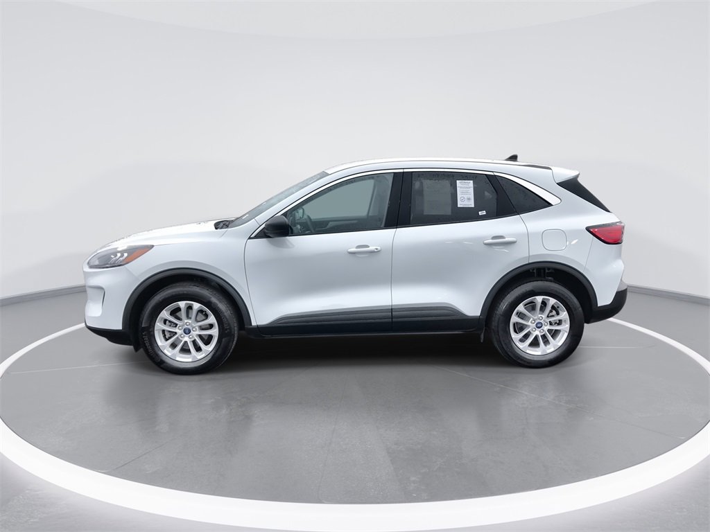 Used 2022 Ford Escape SE image 5