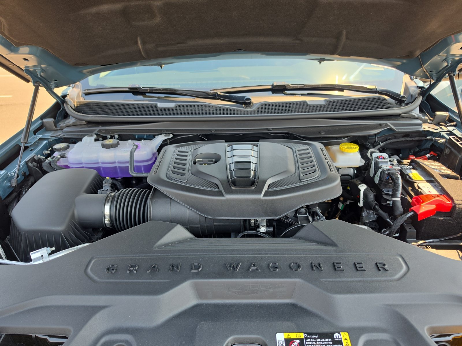 New 2026 Jeep Grand Wagoneer 4WD image 37