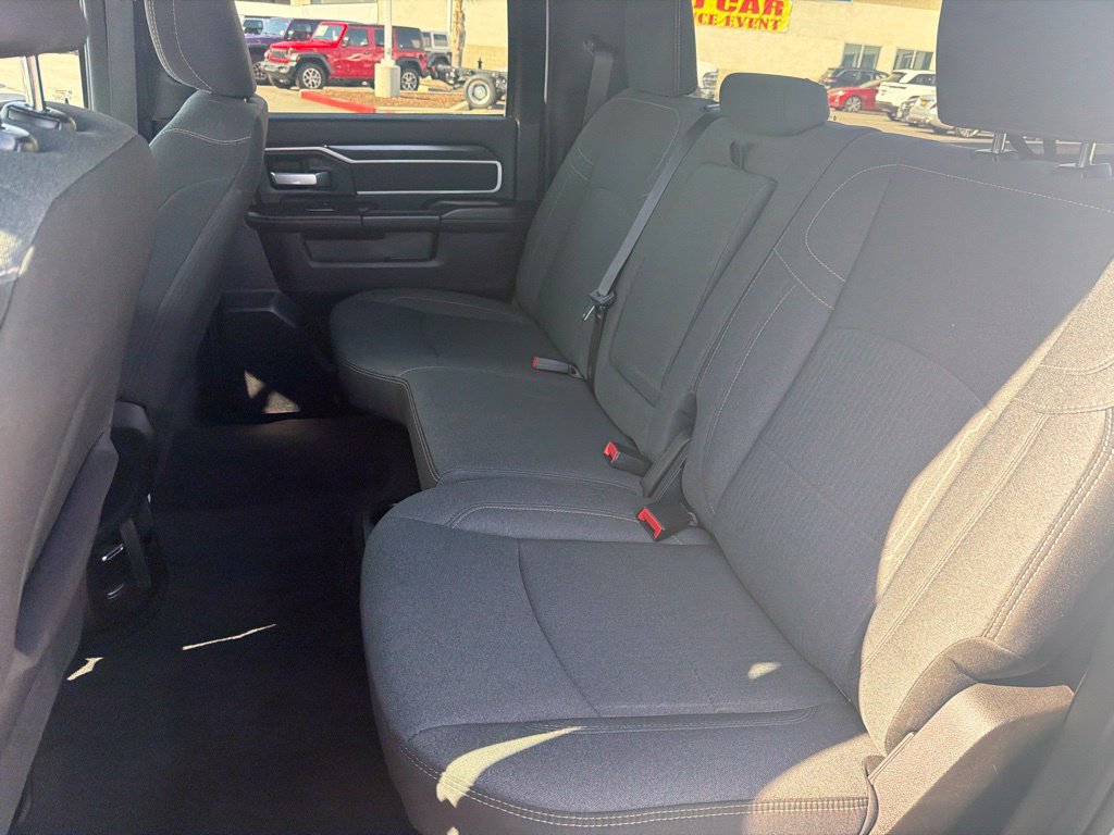 Used 2024 RAM 2500 Big Horn w/ Sport Appearance Package AWD/4WD image 14