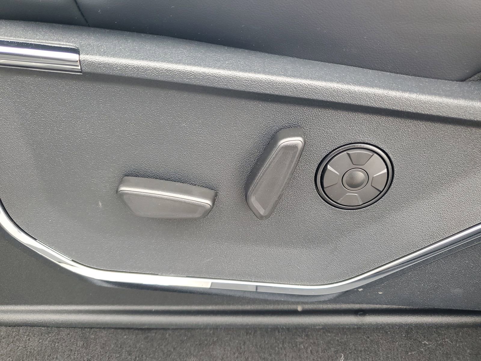 New 2026 Ford F350 Platinum image 18