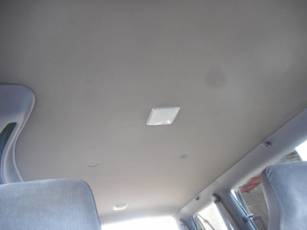Used 1992 Dodge Caravan image 10