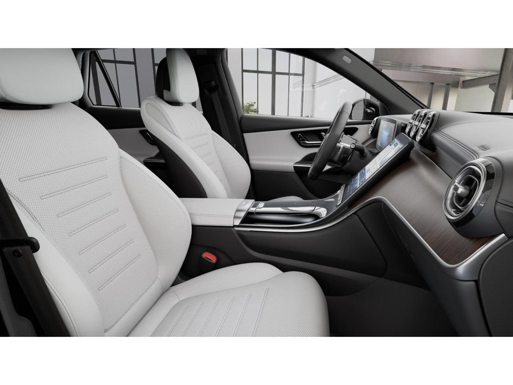 New 2026 Mercedes-Benz GLC 300 4MATIC image 4