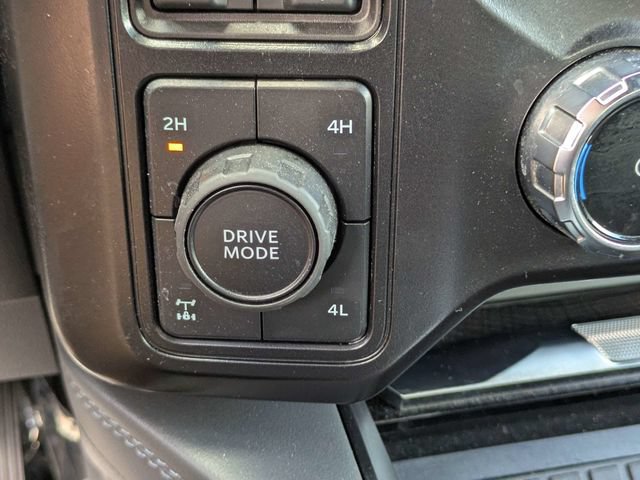 Used 2025 Ford F350 Platinum AWD/4WD image 28
