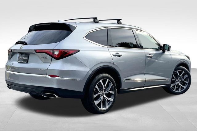 Used 2023 Acura MDX SH-AWD w/ Technology Package image 12