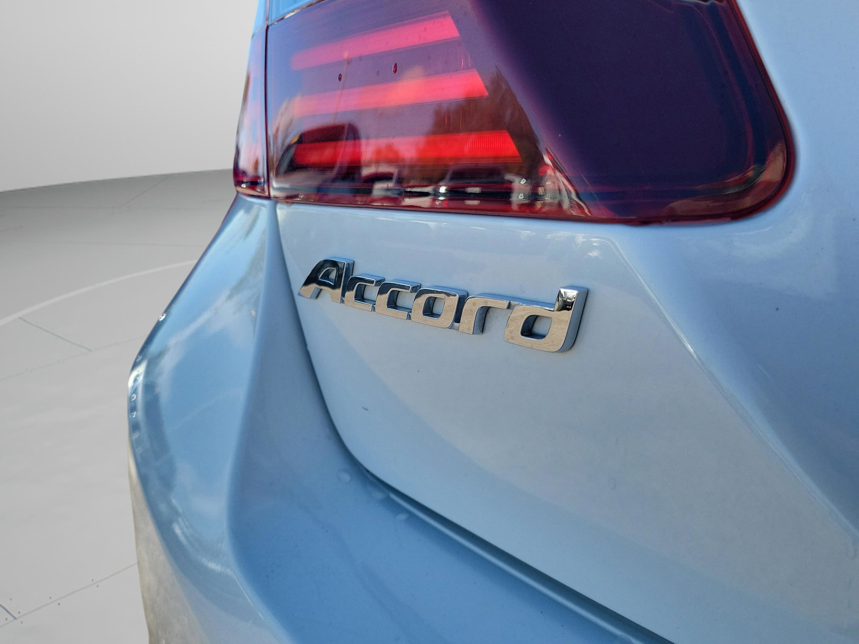 Used 2016 Honda Accord EX-L image 35