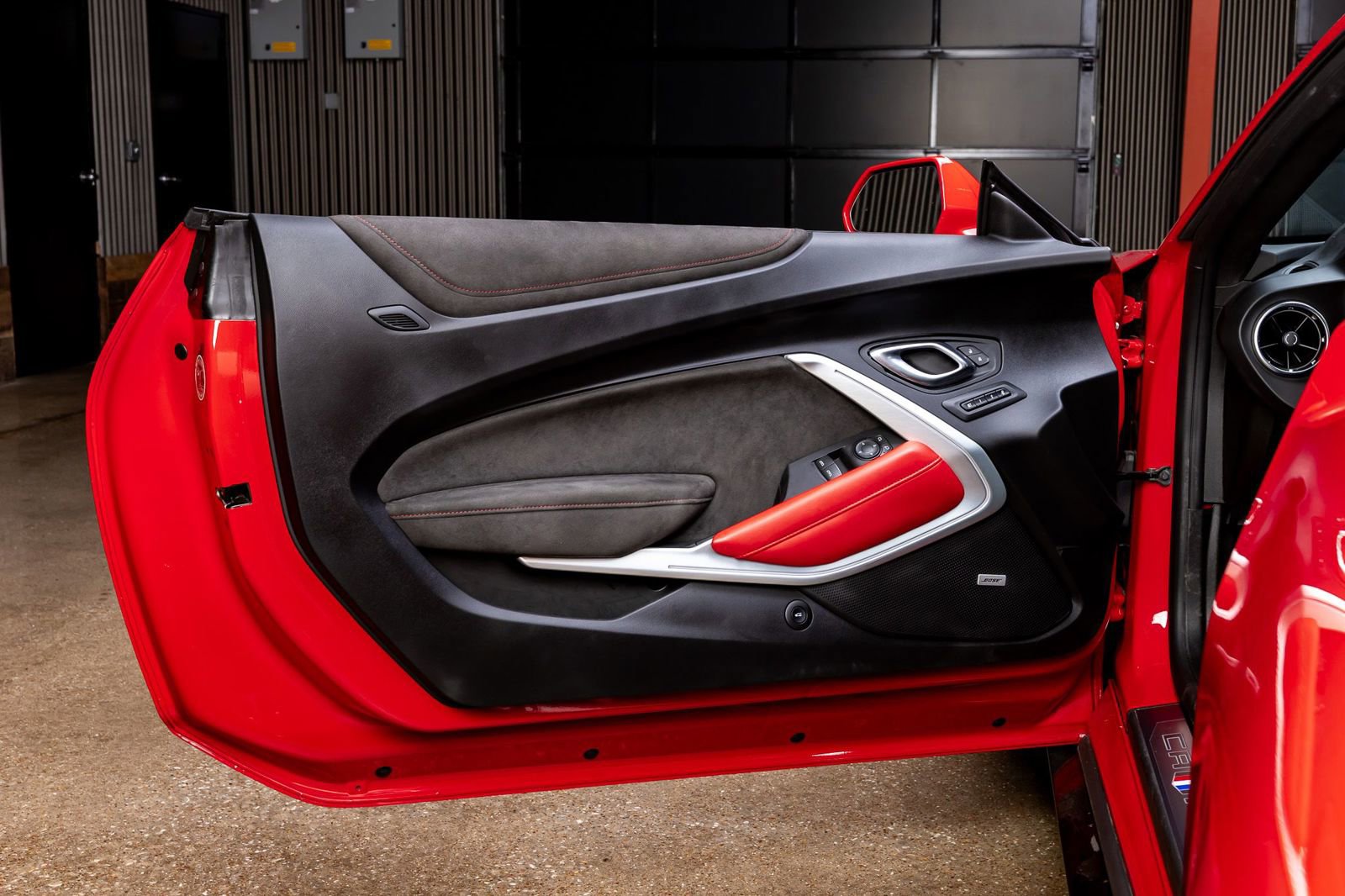 Used 2021 Chevrolet Camaro ZL1 image 27