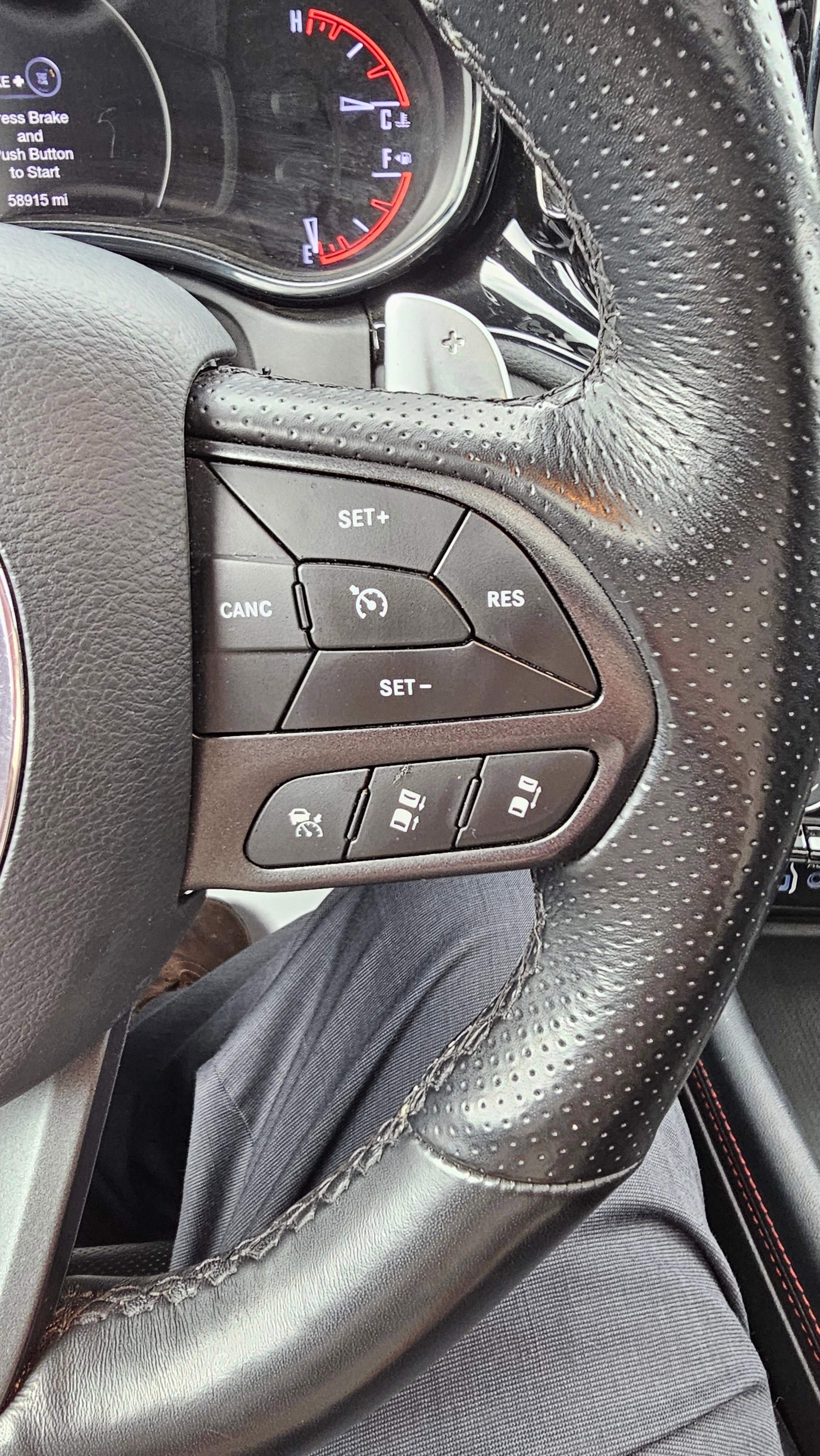 Used 2024 Dodge Durango GT AWD/4WD image 27