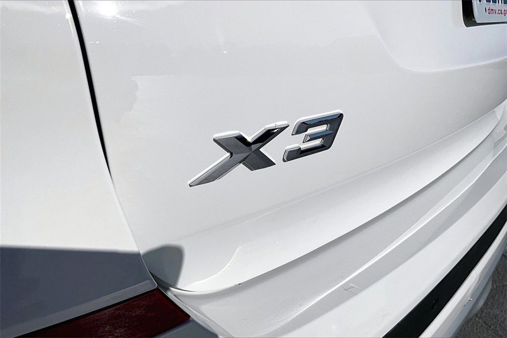 Used 2019 BMW X3 sDrive30i w/ Driving Assistance Package image 22