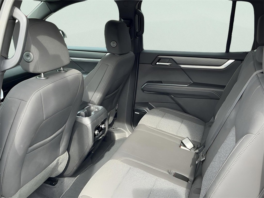 Used 2025 GMC Acadia Elevation image 28