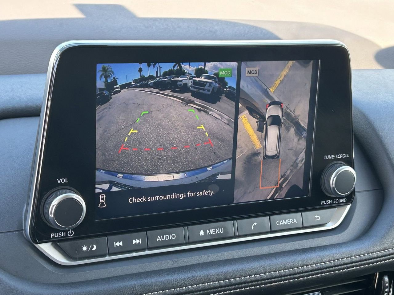 Certified 2023 Nissan Rogue SL image 32