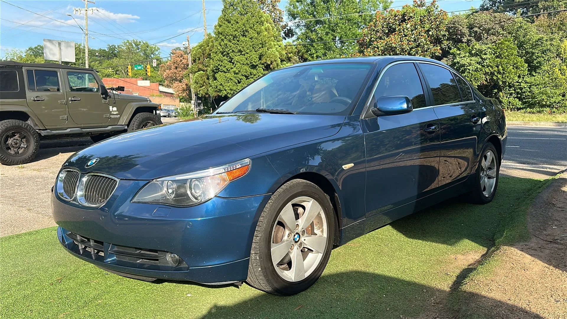 Used 2007 BMW 525xi Sedan AWD/4WD image 3