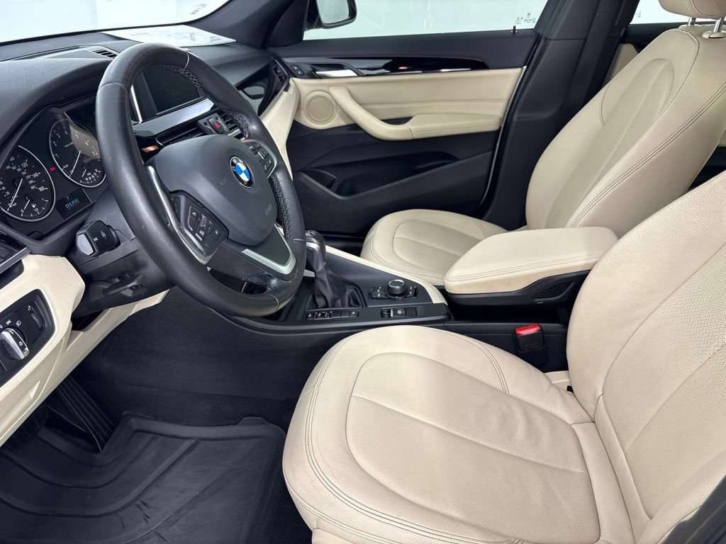 Used 2018 BMW X1 xDrive28i AWD/4WD image 12