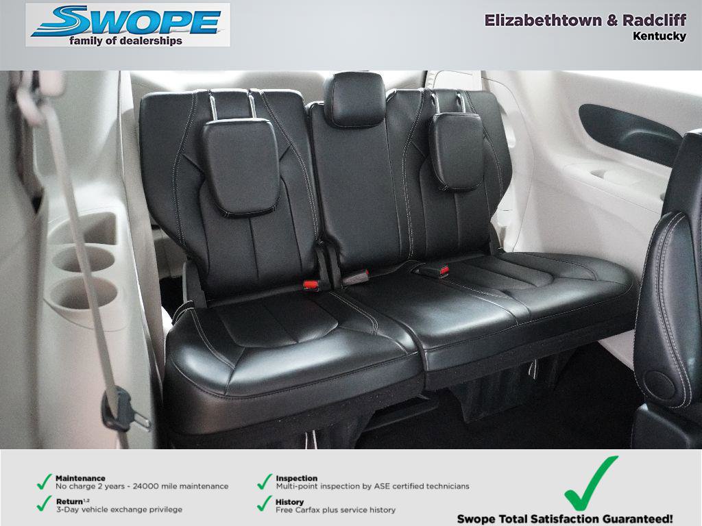 Certified 2024 Chrysler Pacifica Touring-L image 11