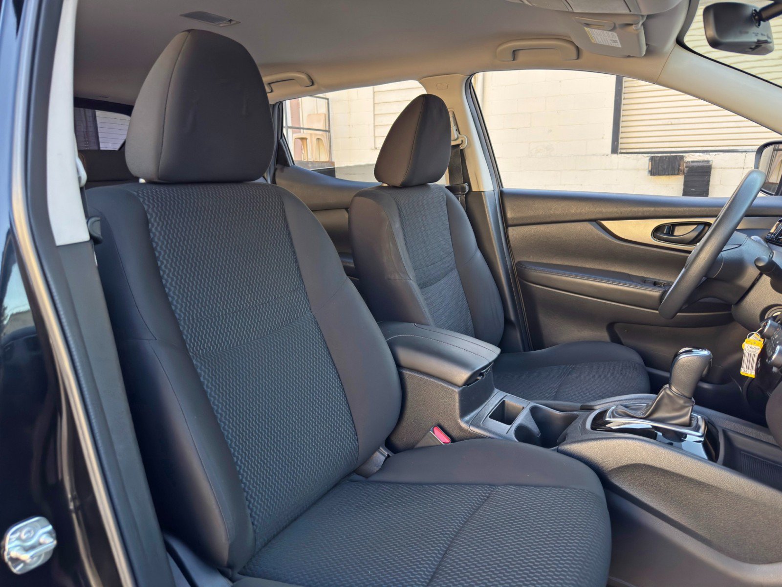 Used 2021 Nissan Rogue Sport S FWD image 31