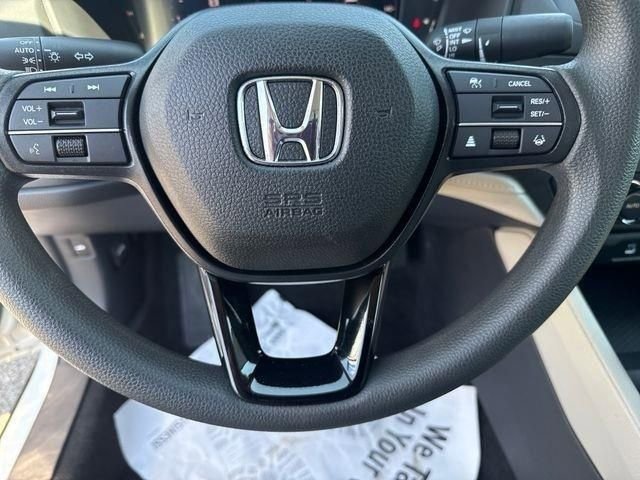 Used 2023 Honda Accord EX image 7