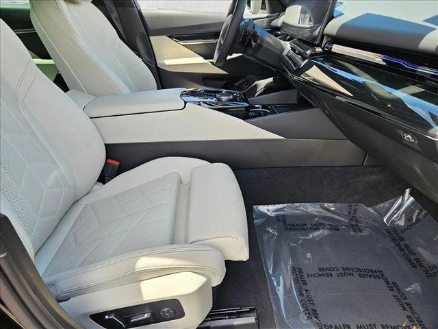 Used 2024 BMW 530i w/ Premium Package RWD image 19