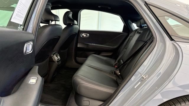 Used 2024 Hyundai Ioniq 6 SEL AWD/4WD image 18