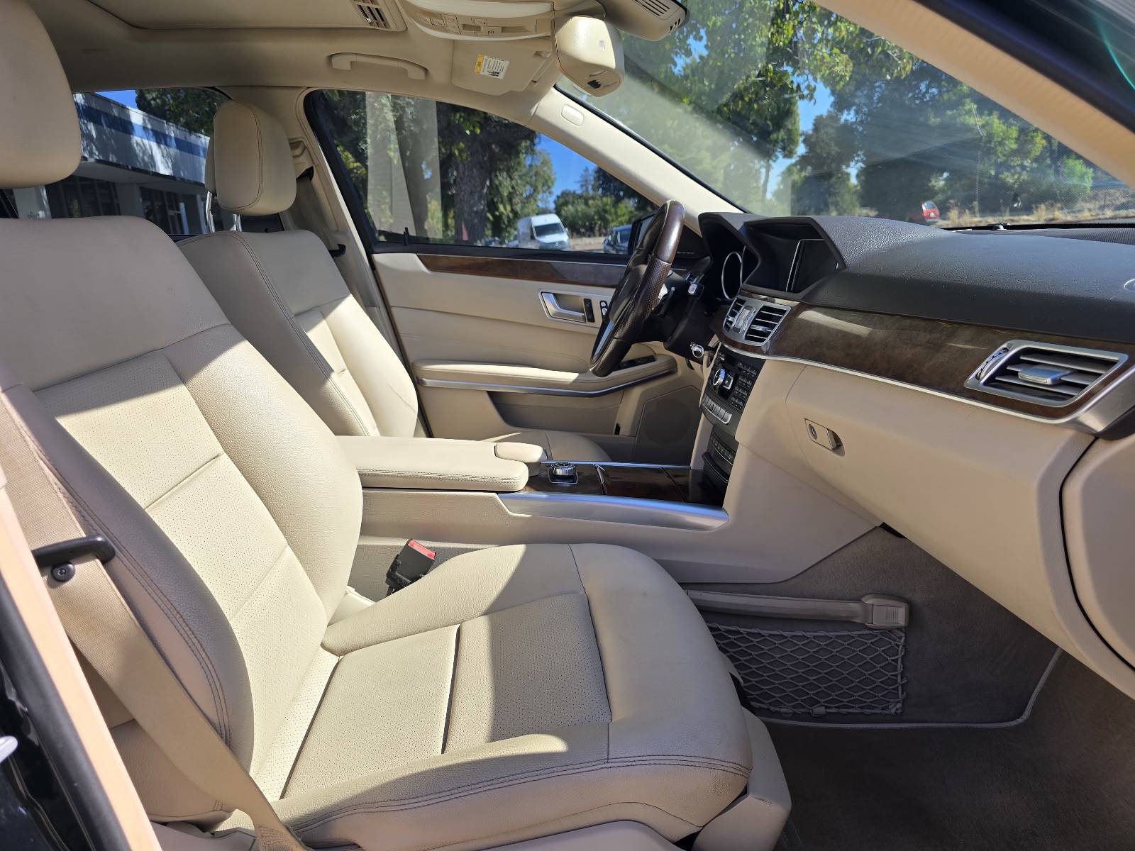Used 2015 Mercedes-Benz E 350 Sedan image 18