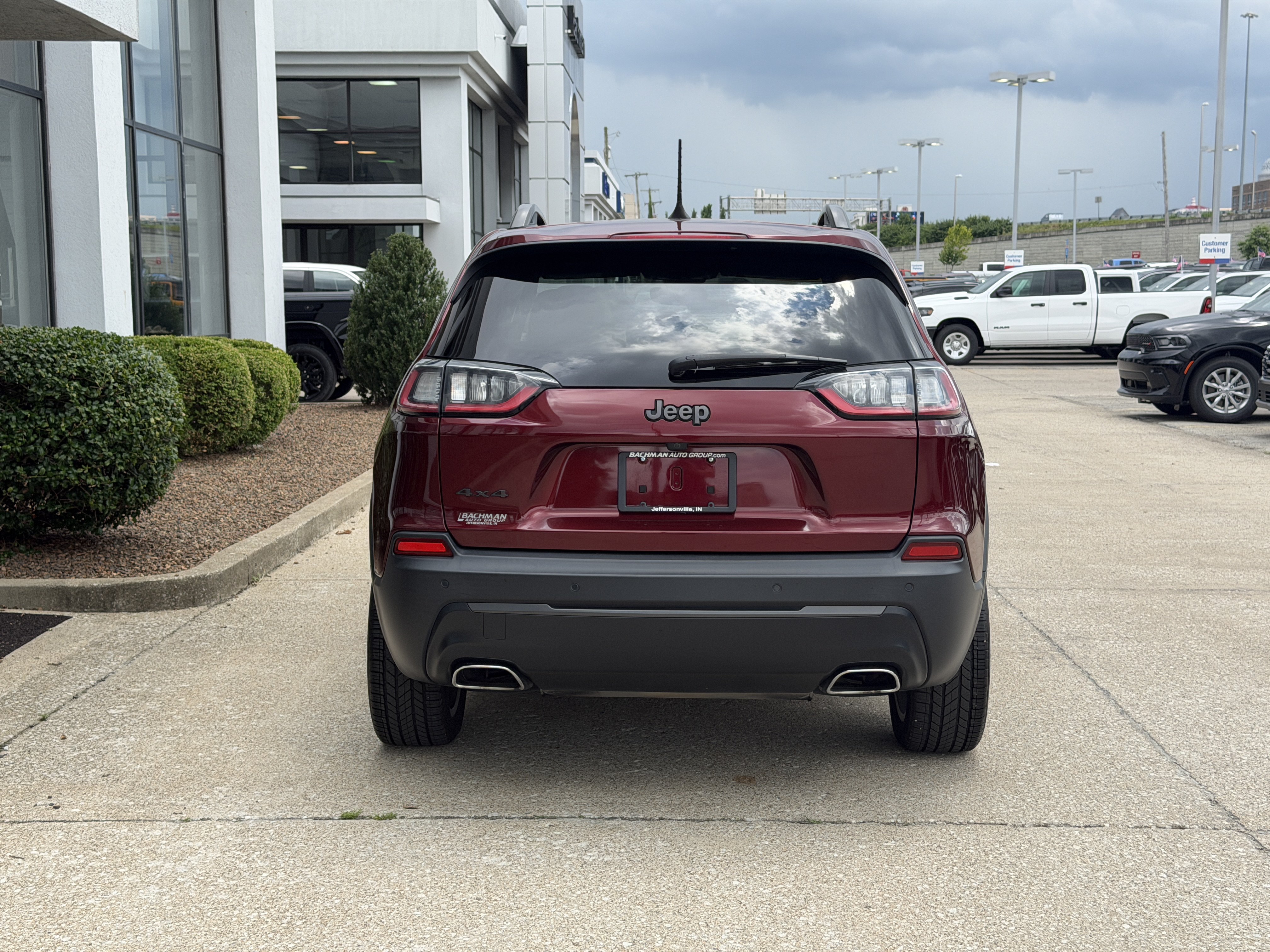 Used 2021 Jeep Cherokee Latitude Lux 80th Anniv w/ Quick Order Package 2YU 80th AWD/4WD image 7