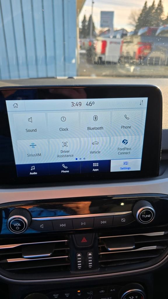 Used 2021 Ford Escape SEL image 19