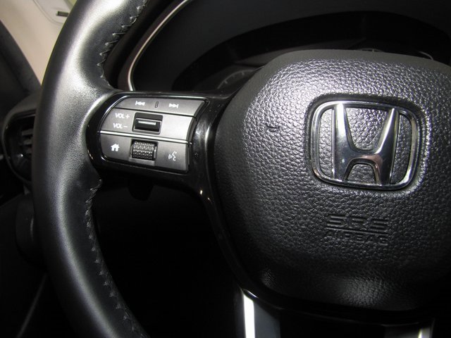 Certified 2024 Honda Pilot Touring image 5