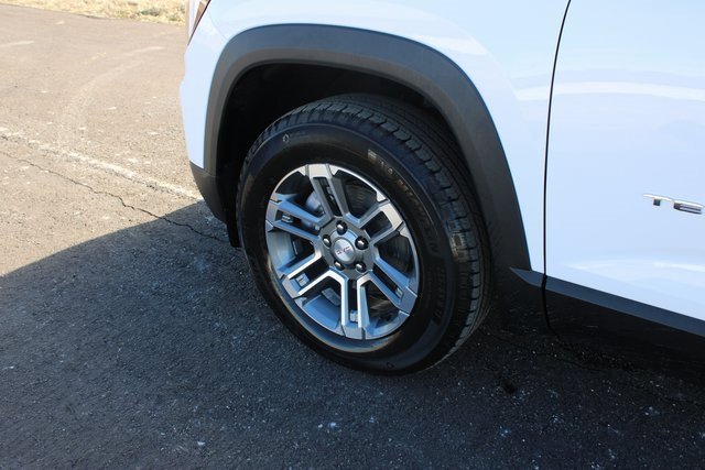 New 2025 GMC Terrain Elevation image 9