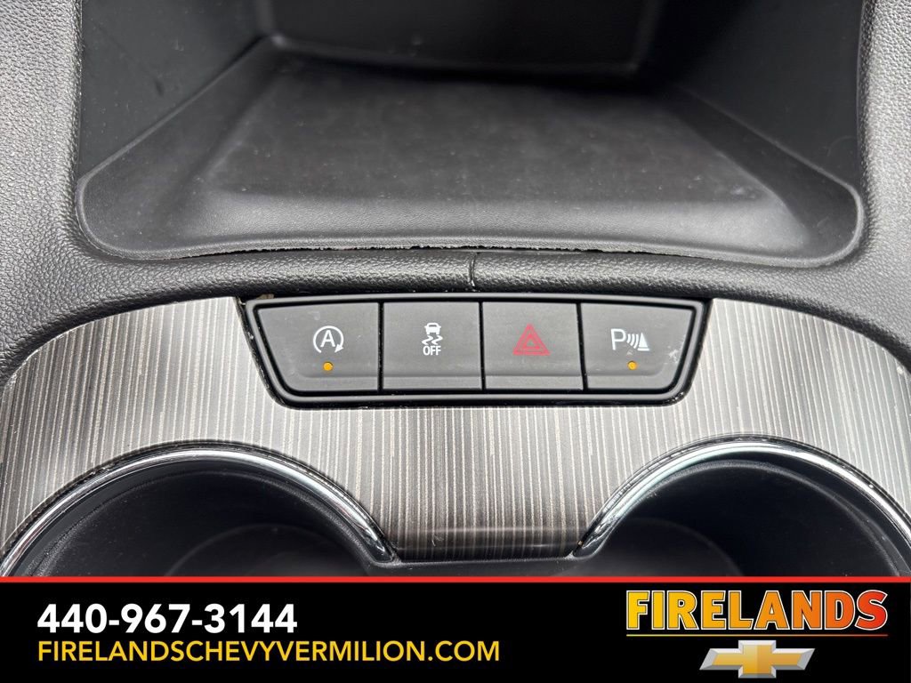 Used 2023 GMC Acadia SLT w/ Technology Package image 27