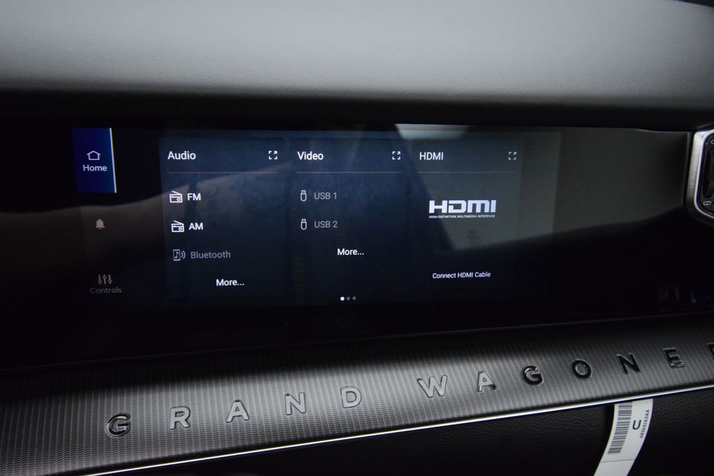 New 2026 Jeep Grand Wagoneer Summit AWD/4WD image 26