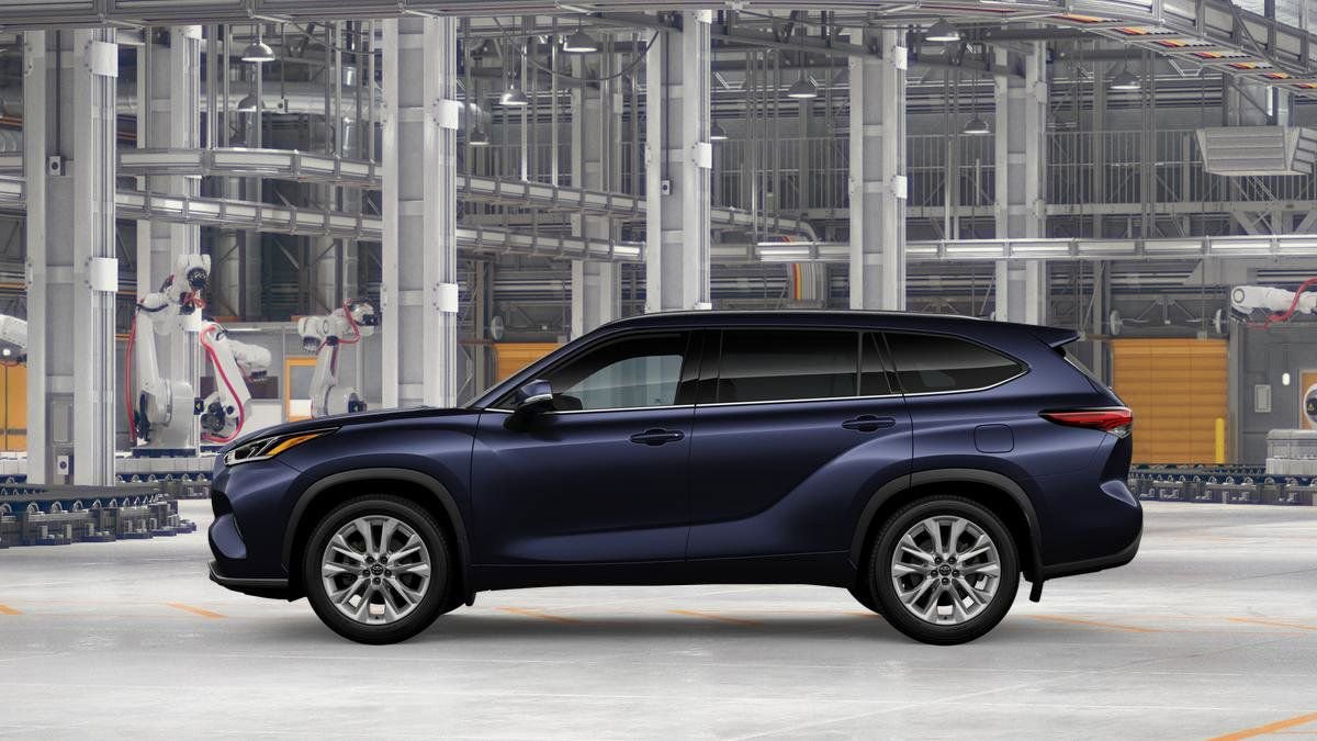 New 2026 Toyota Highlander Limited AWD/4WD image 3