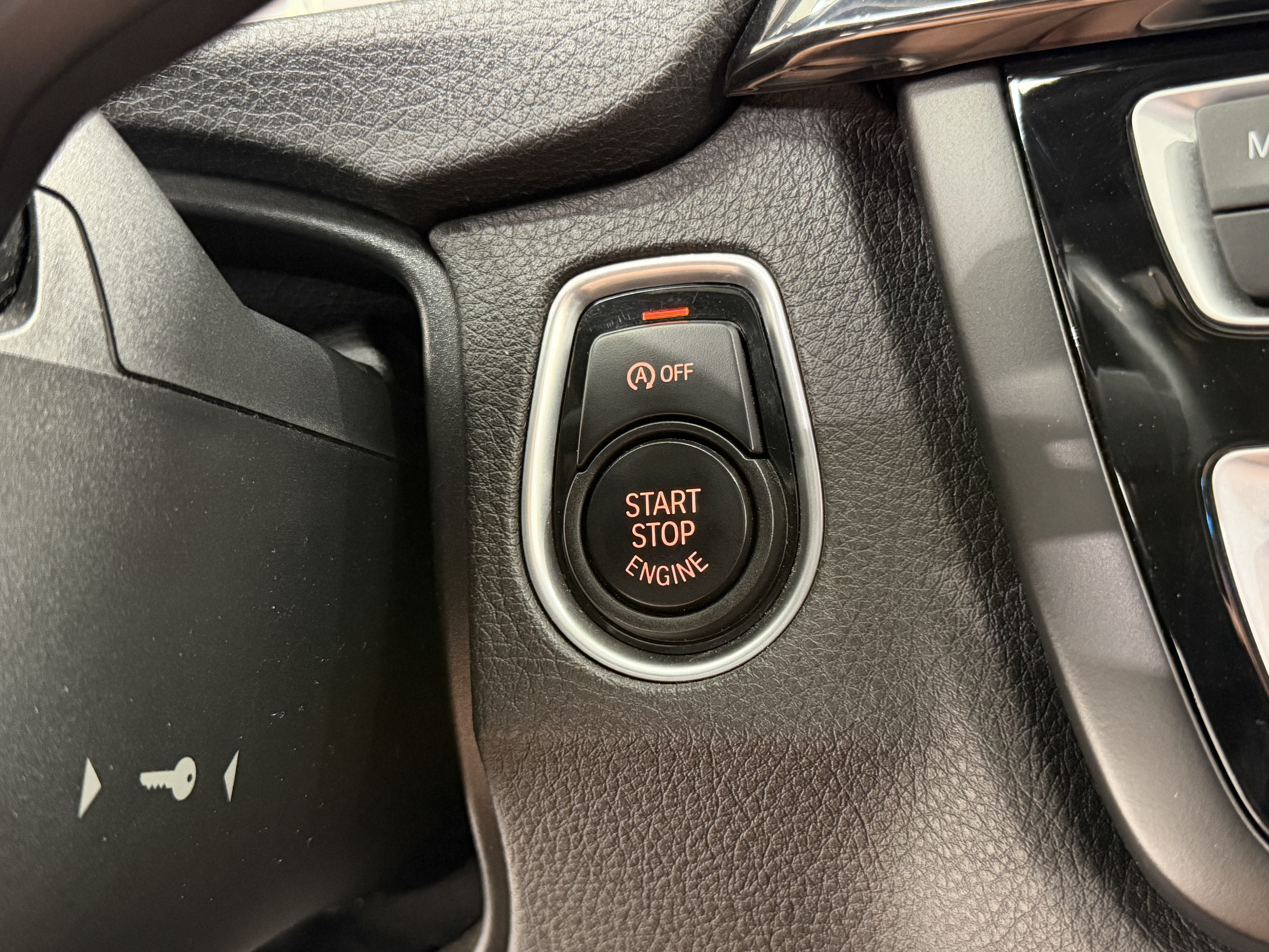 Used 2015 BMW M4 Coupe RWD image 41