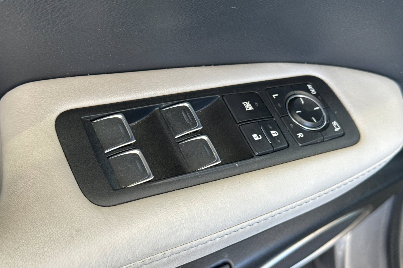 Used 2018 Lexus RX 350 AWD w/ Premium Package image 13