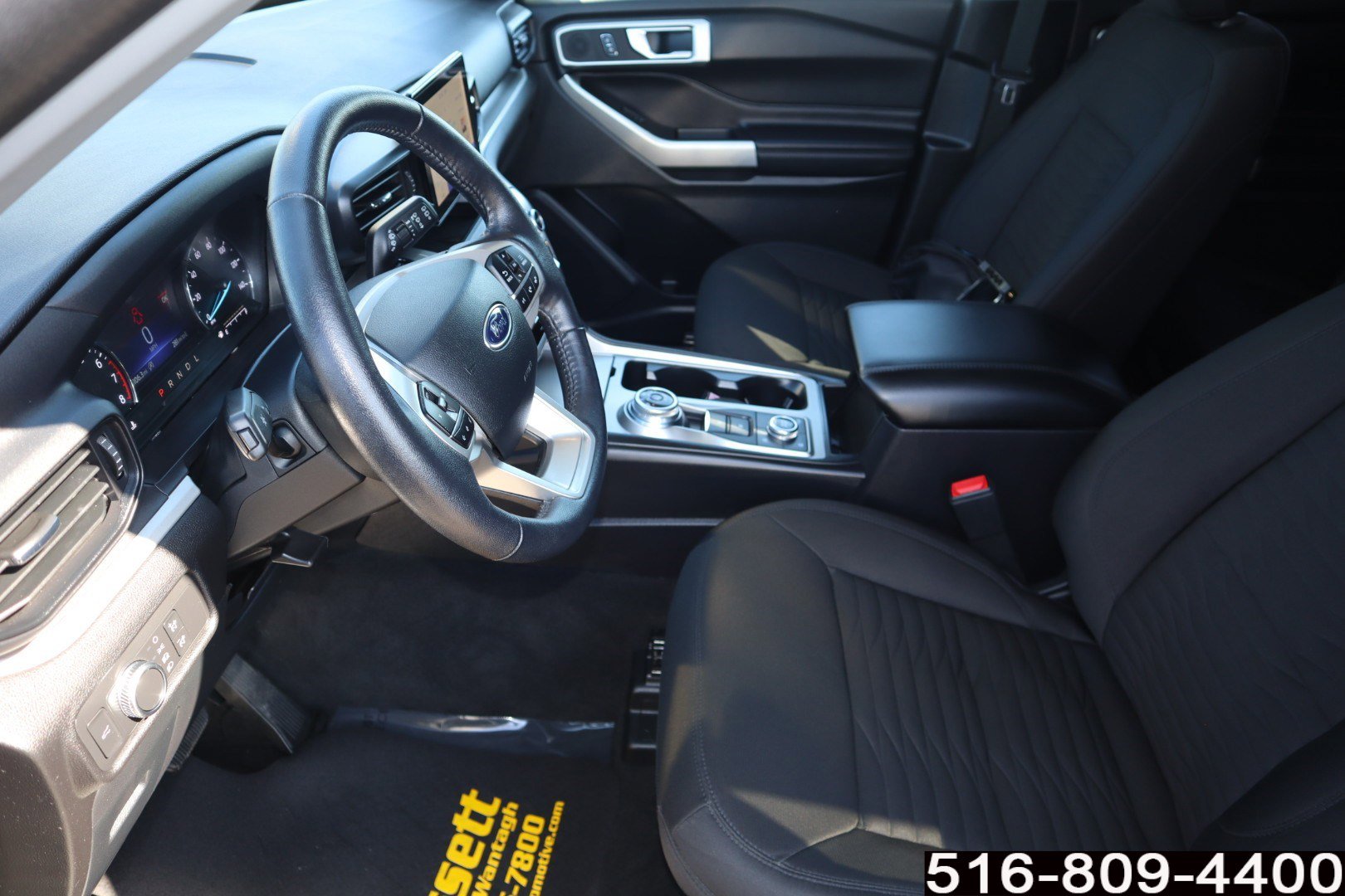 Used 2021 Ford Explorer XLT image 15