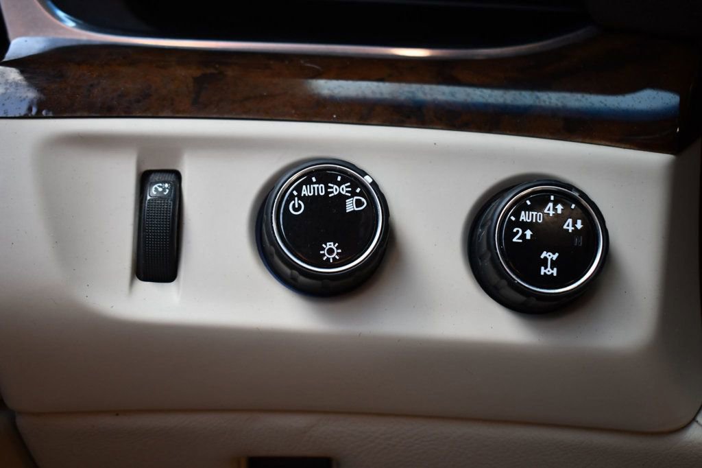 Used 2016 Cadillac Escalade Premium image 21