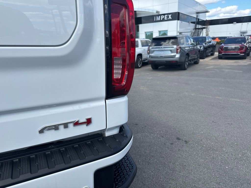Used 2023 GMC Sierra 1500 AT4 w/ AT4 Premium Package image 33