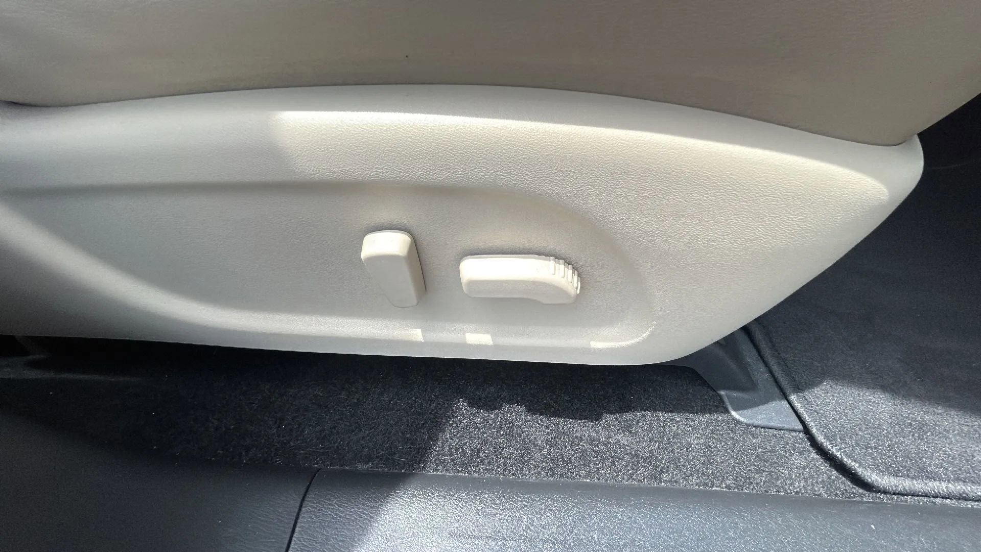 Used 2016 INFINITI QX60 FWD image 42