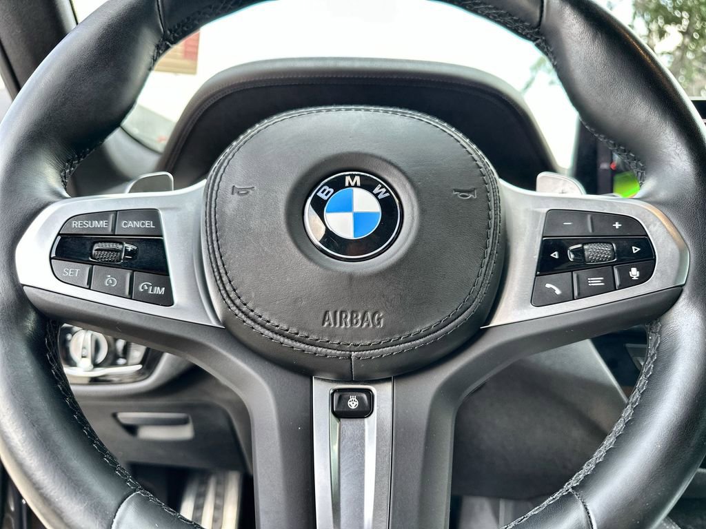 Used 2023 BMW M550i xDrive w/ Executive Package AWD/4WD image 33