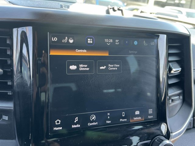 Used 2022 RAM 1500 Laramie AWD/4WD image 27