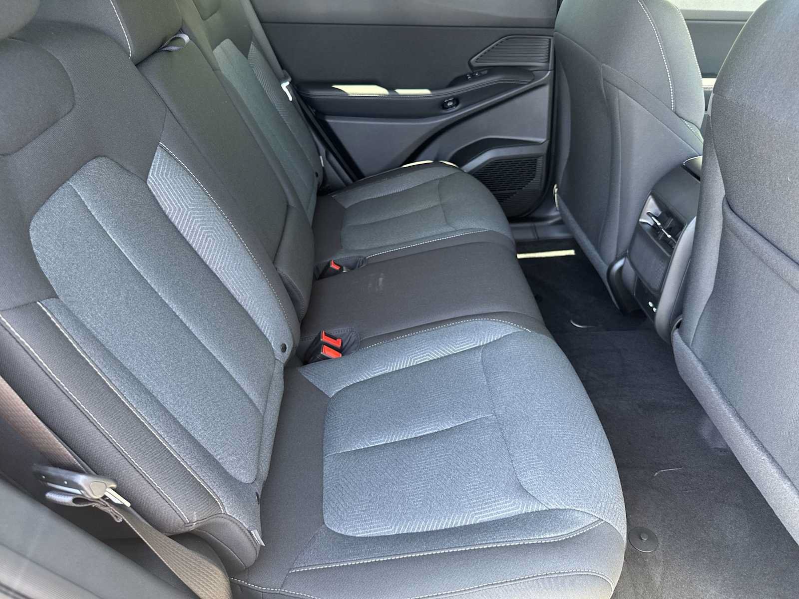 New 2026 Jeep Cherokee Laredo AWD/4WD image 17