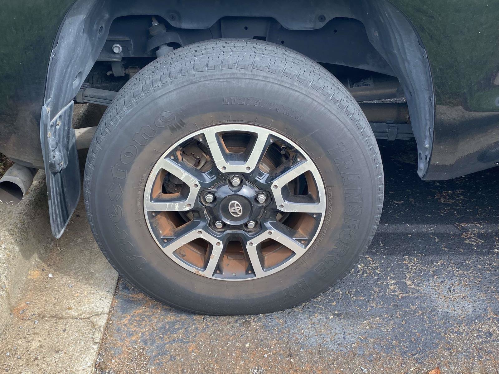 Used 2018 Toyota Tundra SR5 w/ TRD Off Road Package AWD/4WD image 11