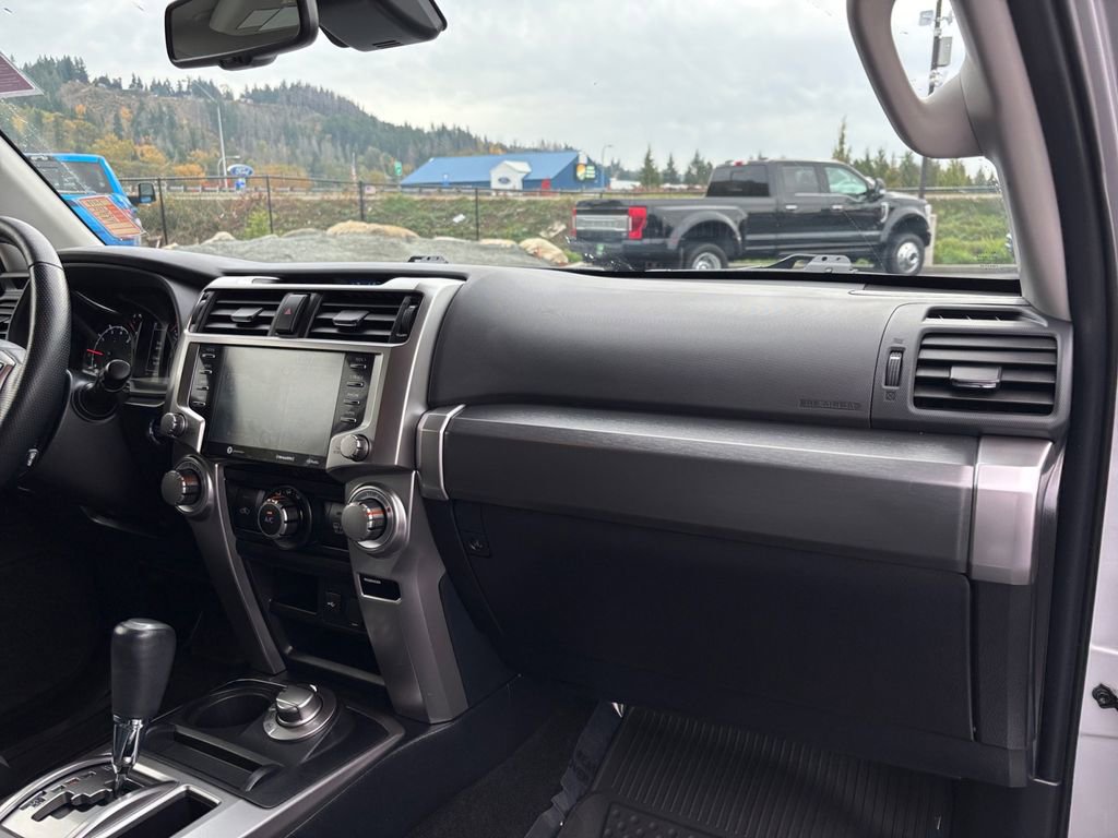 Used 2024 Toyota 4Runner SR5 Premium w/ Moonroof Package image 28