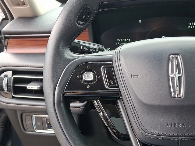 Used 2023 Lincoln Aviator Reserve w/ Equipment Group 201A image 22