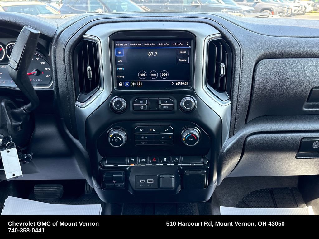 Used 2022 Chevrolet Silverado 2500 LT AWD/4WD image 37