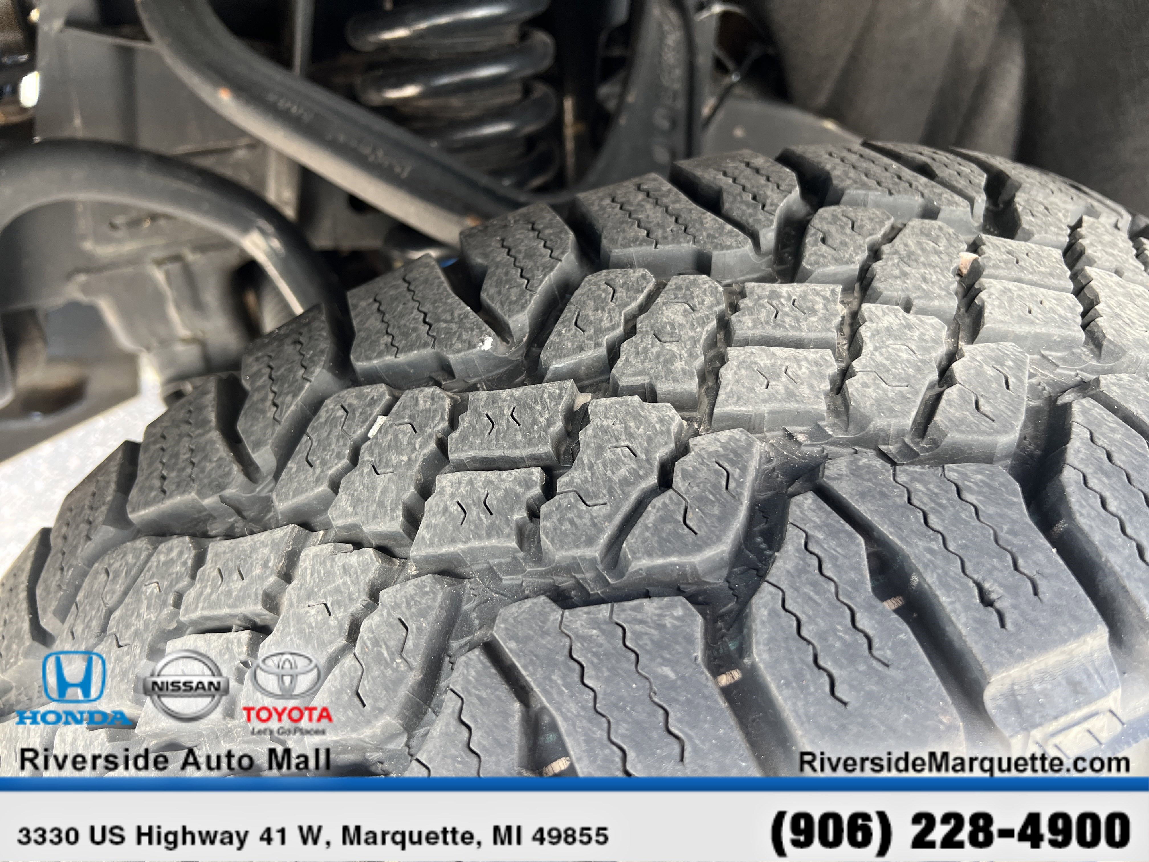 Used 2022 Chevrolet Colorado ZR2 image 12