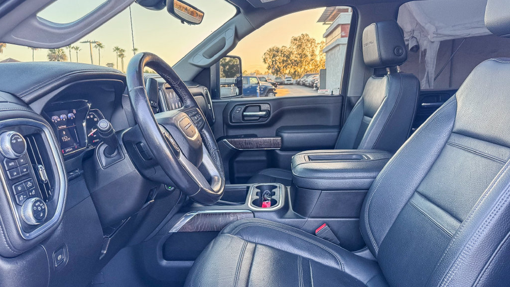 Used 2022 GMC Sierra 2500 Denali w/ Technology Package AWD/4WD image 21