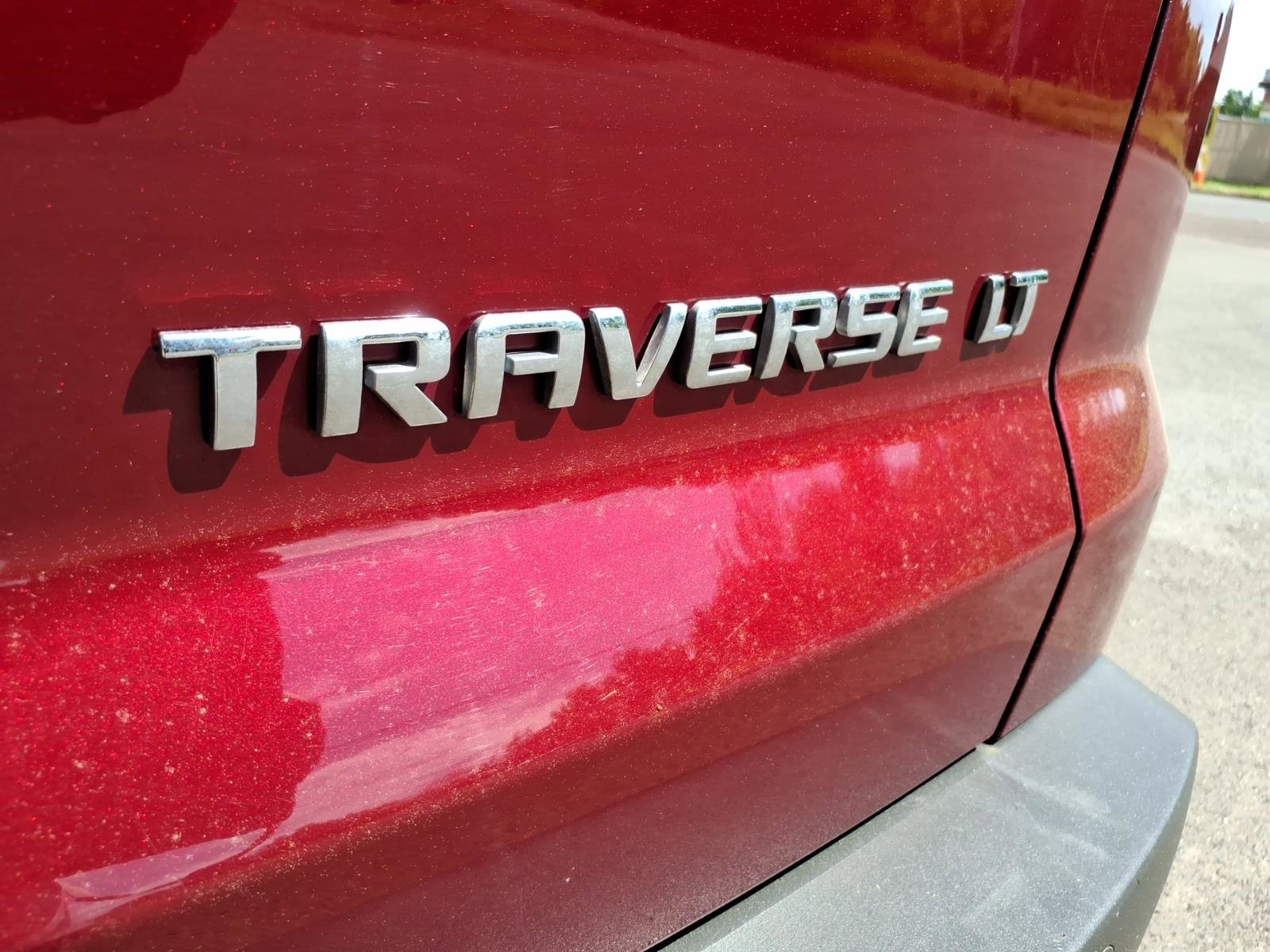 Used 2011 Chevrolet Traverse LT w/ Personal Connectivity Package FWD image 5