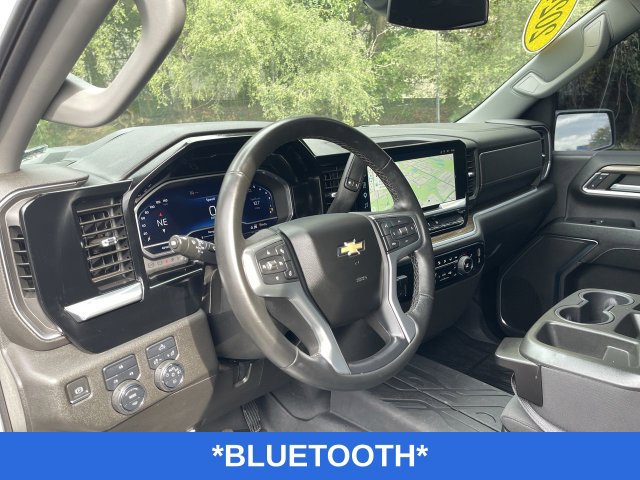 Used 2024 Chevrolet Silverado 2500 LT w/ Convenience Package AWD/4WD image 11