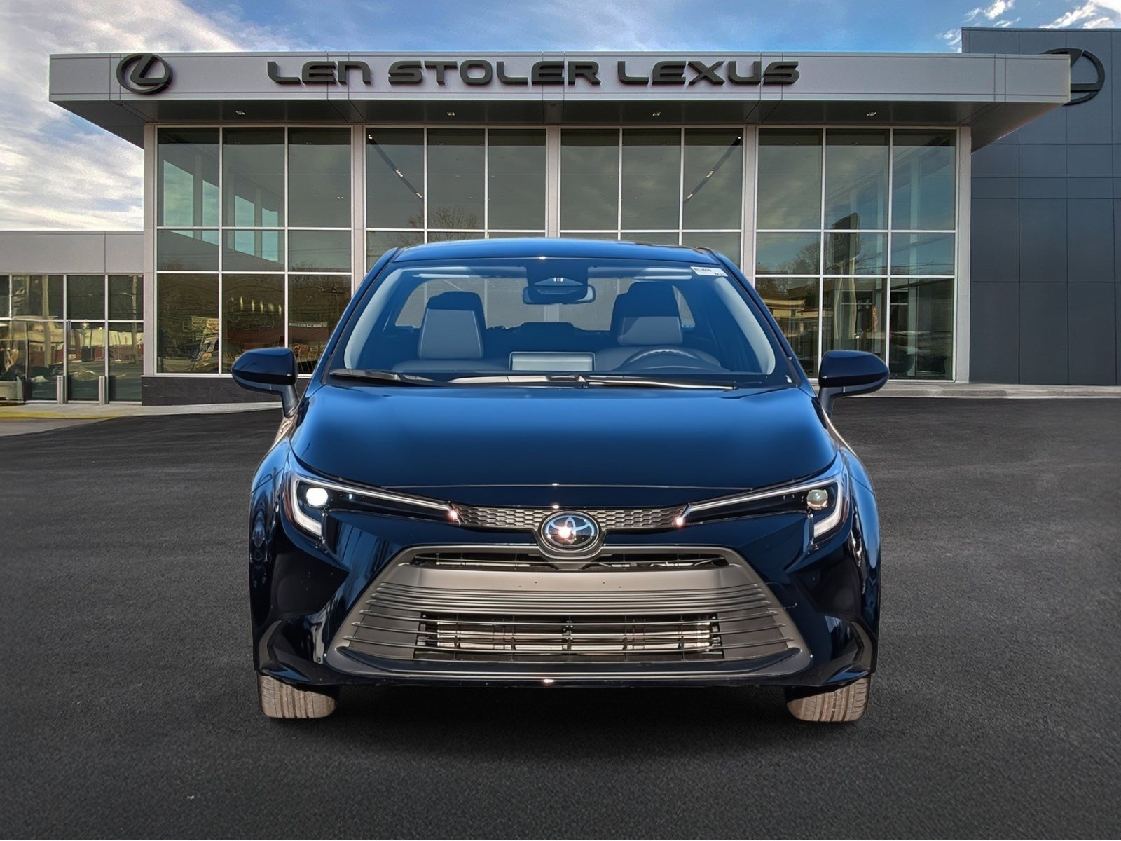 Used 2026 Toyota Corolla LE image 8