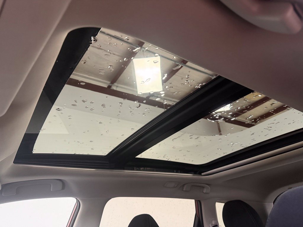 Used 2015 Nissan Rogue SV w/ SV Moonroof Package AWD/4WD image 24
