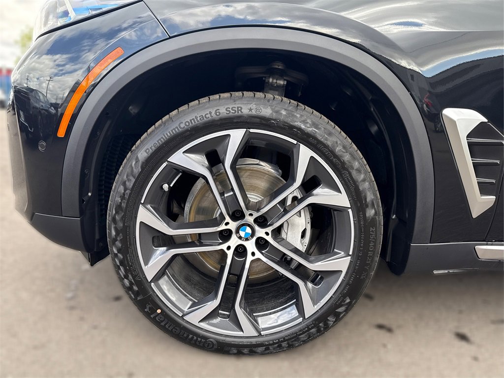 New 2026 BMW X5 sDrive40i image 15